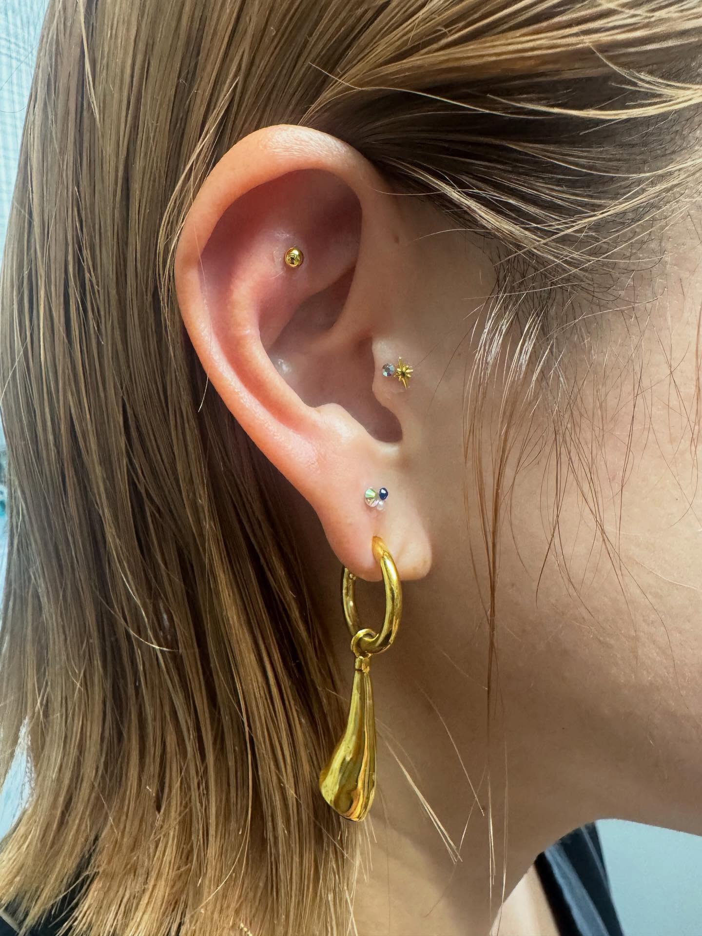 New耳ツボジュエリー👂🏻💎✨